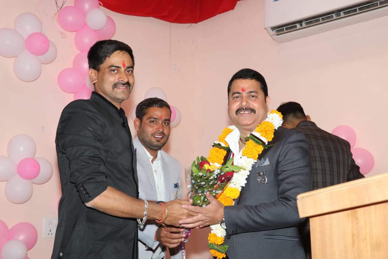 Movers and packers in Bhadohi